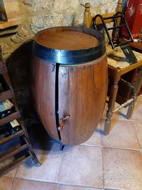 Mobiletto bar per taverna