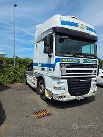 trattore DAF XF105