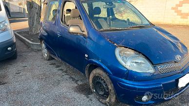 RICAMBI TOYOTA YARIS VERSO