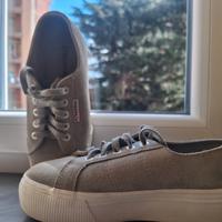 scarpe superga grigie scamosciate