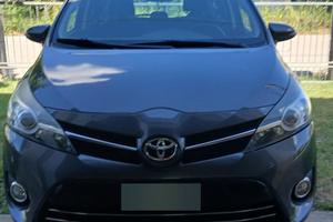 toyota verso anno 2015 