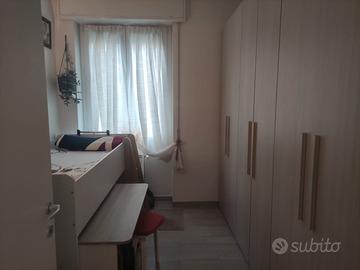 Arredamento completo con elettrodomestici 