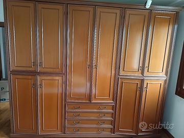 Armadio grande stile classico