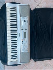 Yamaha Portatone PSR-E313