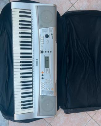 Yamaha Portatone PSR-E313
