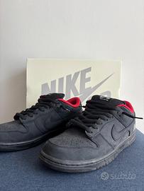 Nike Dunk SB x Supreme