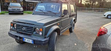 SUZUKI SAMURAI