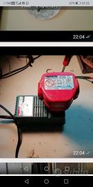 carica batteria e batteria  della makita