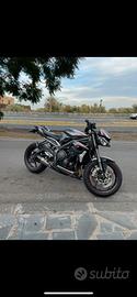Triumph street triple 765 RS
