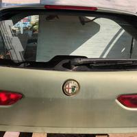 Cofano posteriore alfa romeo station wagon +chiave