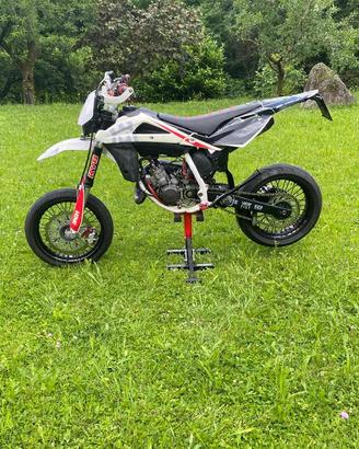 Husqvarna sm 125