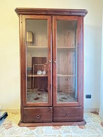 Vetrina in arte povera