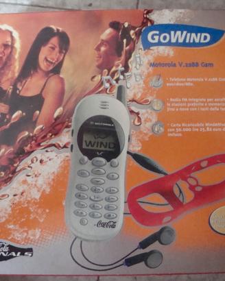 Cellulare vintage Coca Cola Motorola V 2288