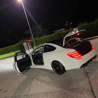 Mercedes 220 classe c