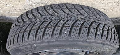 4 pneumatici Winter ceat 165/70 R14 pari al nuovo