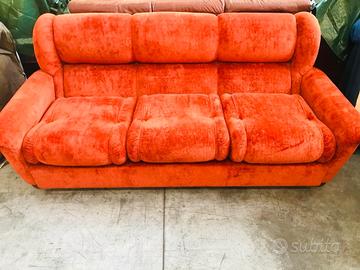 Divano tre posti velluto 
