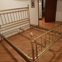 Letto matrimoniale in ottone
