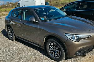 ALFA ROMEO STELVIO Q4 AT8 180CV 