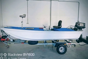 Barca a motore usata Dory 13 | Scafo Boston Whaler