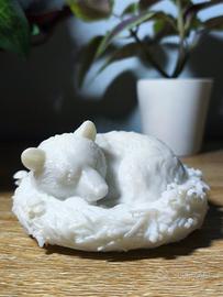 statuetta orso dormiente accogliente