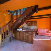 CASA SEMINDIPENDENTE A VERVIO