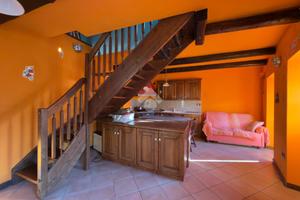 CASA SEMINDIPENDENTE A VERVIO