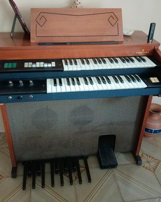 Organo farfisa