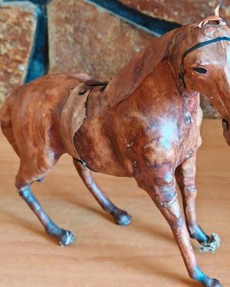  Cavallo Vintage Anni '80 in Vera Pelle 