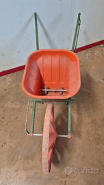 carriola spargisale spargiconcime