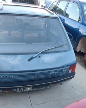 Portellone paraurti stop Peugeot 205