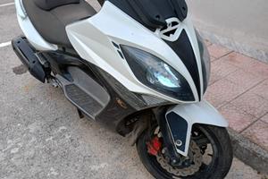 Kymco K-XCT 300