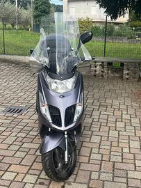 Scooter kymco 200