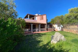 San Teodoro villa 4 vani 80 Mq