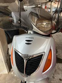 Honda sh 125