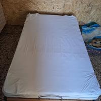 Letto con brandina elettrica