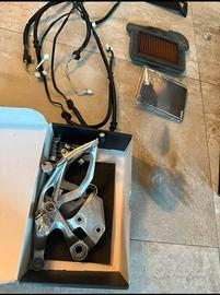 Mt09sp vari ricambi originali e non