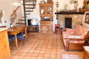 CASA INDIPENDENTE A TAGLIACOZZO