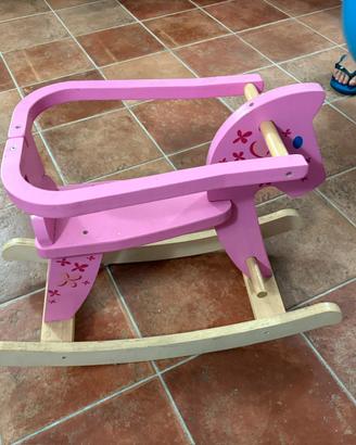 Cavalluccio a dondolo in legno