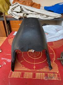 PARAFANGO POSTERIORE MOTO GUZZI V11