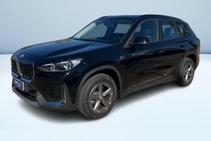 BMW X1 xdrive23i mhev 48V auto