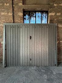 Porta Basculante per Garage, Rimesse e Box Auto