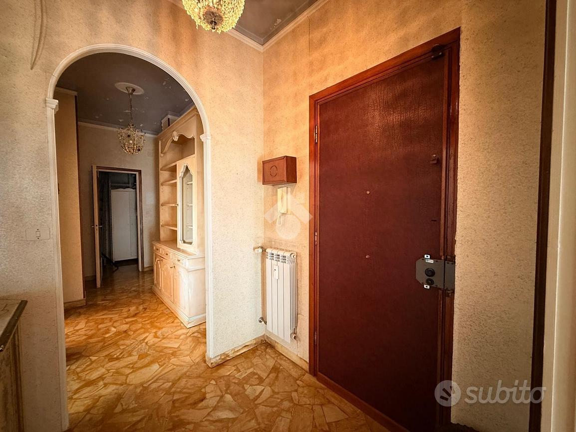 Apartment in Genova, Righi, Centro Est - Vista 2