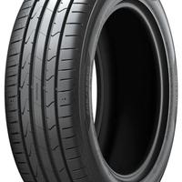 Sommerreifen / Gomme estive 215/45 R18 NEU / NUOV