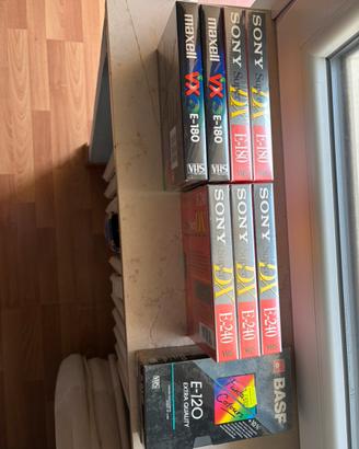9 videocassette VHS vintage nuove
