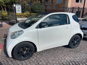 Toyota IQ  e gpl   full  aggiornatissima