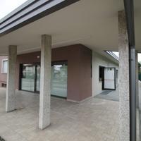 Locale commerciale in zona Ospedale San Daniele