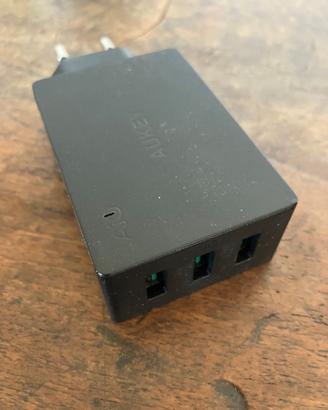 Caricatore multiplo Aukey PA-U35