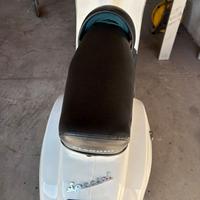 Vespa 50 special