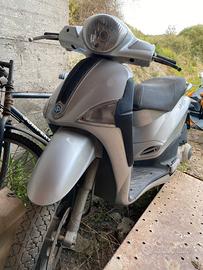 Liberty 125 4 t del 2009