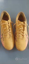 Scarpe calcetto nike  n.39